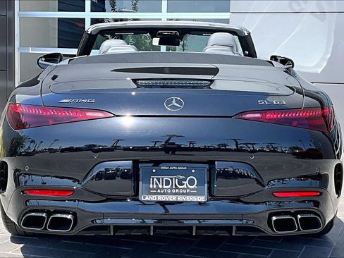 Used 2023 Mercedes-Benz SL 63 AMG 4MATIC image 4