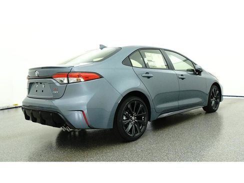 Used 2026 Toyota Corolla SE w/ SE Premium Package FWD image 25