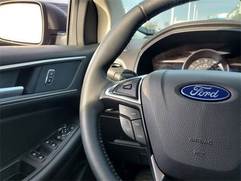 Certified 2024 Ford Edge SEL w/ Convenience Package image 13