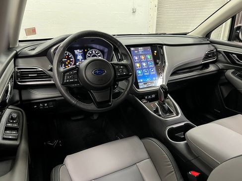 Certified 2025 Subaru Outback Onyx Edition w/ Popular Package #2 image 9
