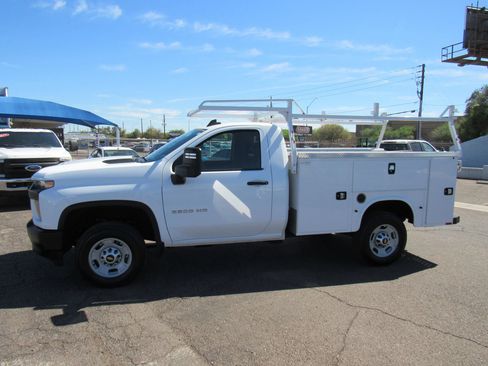 Used 2020 Chevrolet Silverado 2500 W/T w/ WT Convenience Package RWD image 2
