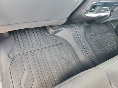 New 2026 GMC Sierra 1500 Elevation image 8