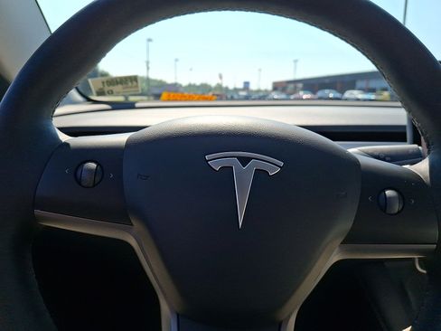 Used 2023 Tesla Model 3 Long Range AWD/4WD image 16