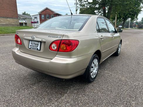 Used 2004 Toyota Corolla LE FWD image 4