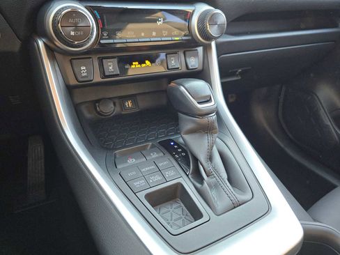 Certified 2024 Toyota RAV4 XLE Premium image 35