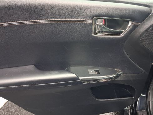Used 2018 Toyota Avalon Limited w/ All Weather Liner Package FWD image 19