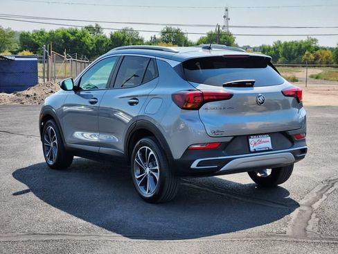 Used 2023 Buick Encore GX Select FWD image 5