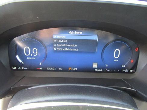 Used 2025 Ford Escape Platinum w/ Premium Technology Package AWD/4WD image 26