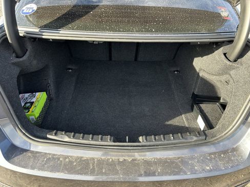 Used 2018 BMW 330i Sedan image 9