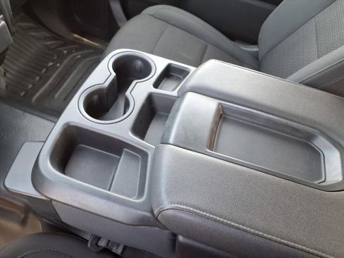 Used 2024 GMC Sierra 2500 Pro w/ Convenience Package image 25