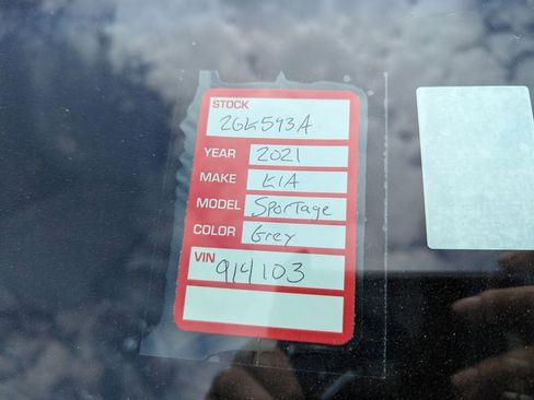 Used 2021 Kia Sportage SX image 11
