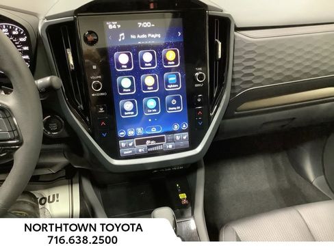 Used 2025 Subaru Forester Touring image 9