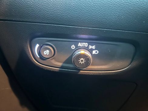 Used 2024 Buick Encore GX Preferred FWD image 15