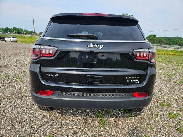 Used 2025 Jeep Compass Limited AWD/4WD image 6