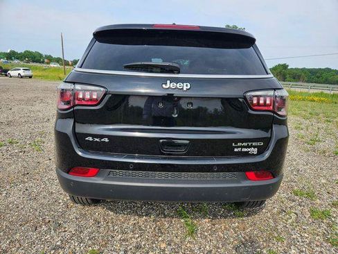 Used 2025 Jeep Compass Limited AWD/4WD image 6