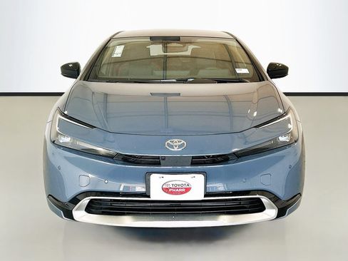 New 2026 Toyota Prius Plug-In Hybrid FWD image 2
