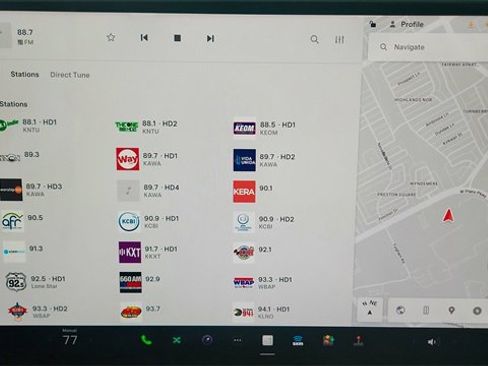 Used 2023 Tesla Model S Standard Range image 45