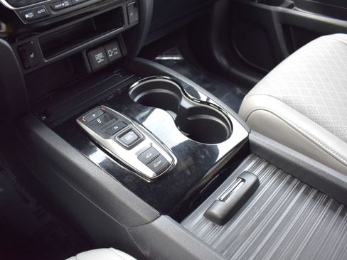 Used 2021 Honda Passport Touring image 26