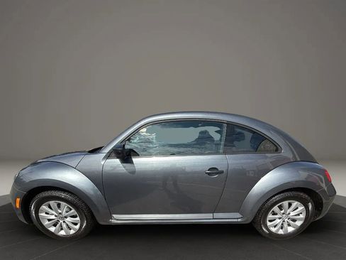 Used 2014 Volkswagen Beetle 1.8T image 8