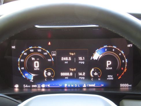 Used 2024 Chevrolet Colorado ZR2 w/ ZR2 Convenience Package III AWD/4WD image 26