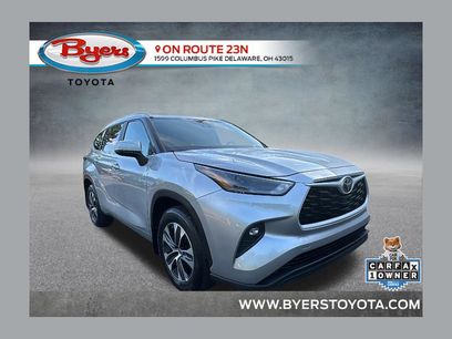 Used 2025 Toyota Highlander XLE