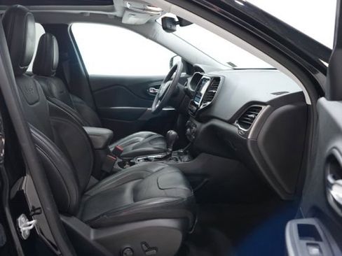 Used 2022 Jeep Cherokee Limited image 36