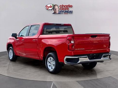 Used 2025 Chevrolet Silverado 1500 LT image 3