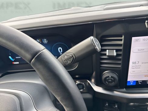 Used 2023 Ford F350 Lariat w/ Lariat Ultimate Package image 18