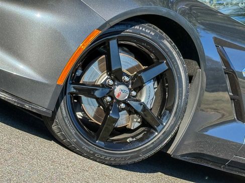 Used 2014 Chevrolet Corvette Stingray Coupe image 8