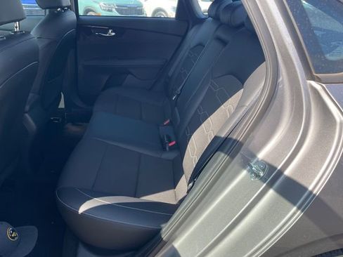 Used 2023 Kia Forte GT-Line w/ GT-Line Technology Package FWD image 10