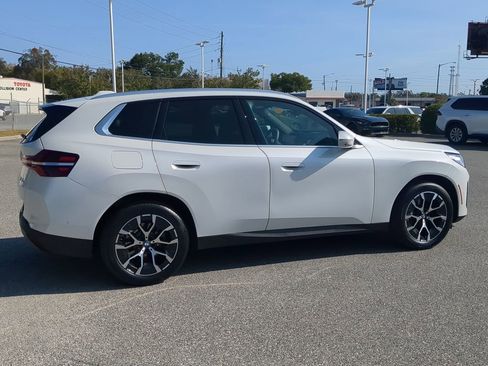 Used 2025 BMW X3 xDrive30i w/ Premium Package image 13