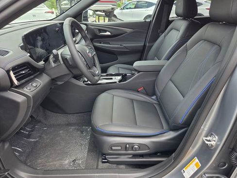 New 2026 Buick Envista Sport Touring w/ Convenience I Package FWD image 3