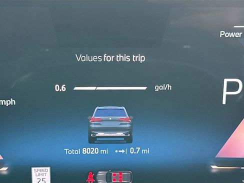 Certified 2025 BMW X5 sDrive40i w/ Premium Package image 12