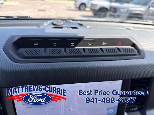New 2026 Ford Bronco Badlands w/ Sasquatch Package AWD/4WD image 16