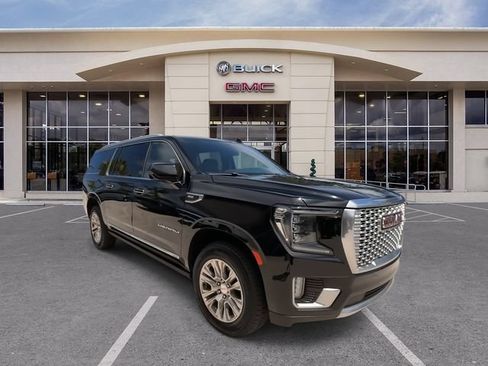 Certified 2023 GMC Yukon XL Denali w/ Max Trailering Package AWD/4WD image 2