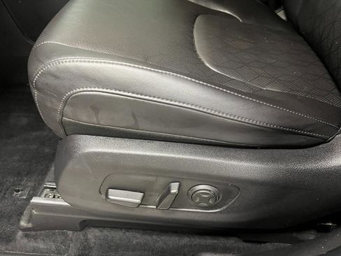 Used 2024 Kia Carnival SX FWD image 22