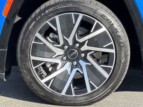 Used 2025 Jeep Wagoneer S Limited image 33