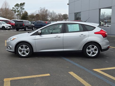 Used 2013 Ford Focus SE image 5