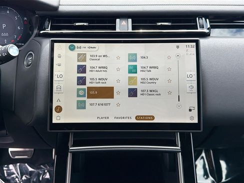 New 2026 Land Rover Range Rover Velar Belgravia AWD/4WD image 30