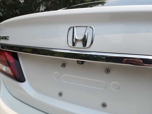 Used 2015 Honda Civic EX-L image 7