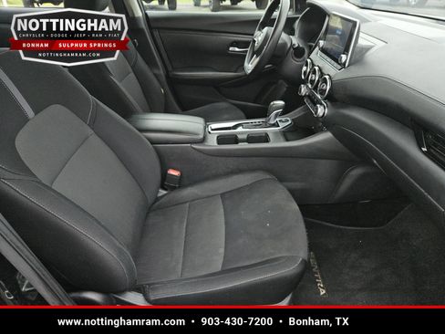 Used 2024 Nissan Sentra SV FWD image 27