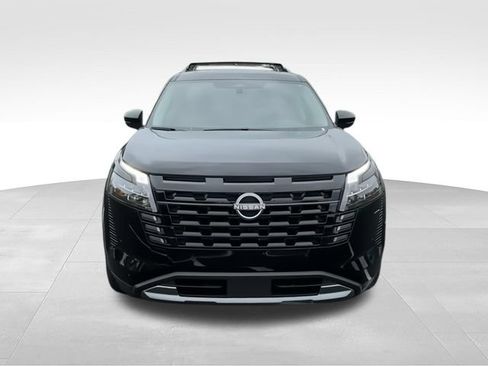 New 2026 Nissan Pathfinder Platinum w/ Cargo Package AWD/4WD image 3