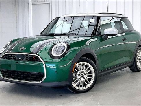 Used 2026 MINI Cooper S FWD image 2