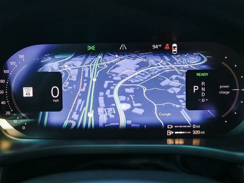 Used 2023 Volvo XC60 T8 Plus w/ Protection Package Premier image 26