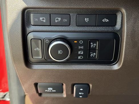 Certified 2024 Ford F250 King Ranch w/ FX4 Off-Road Package AWD/4WD image 23