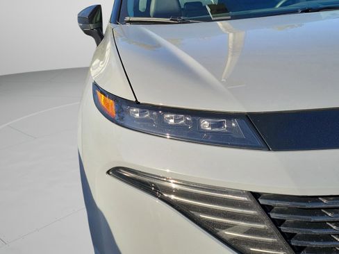 Used 2025 Nissan Murano Platinum w/ Cargo Package image 16