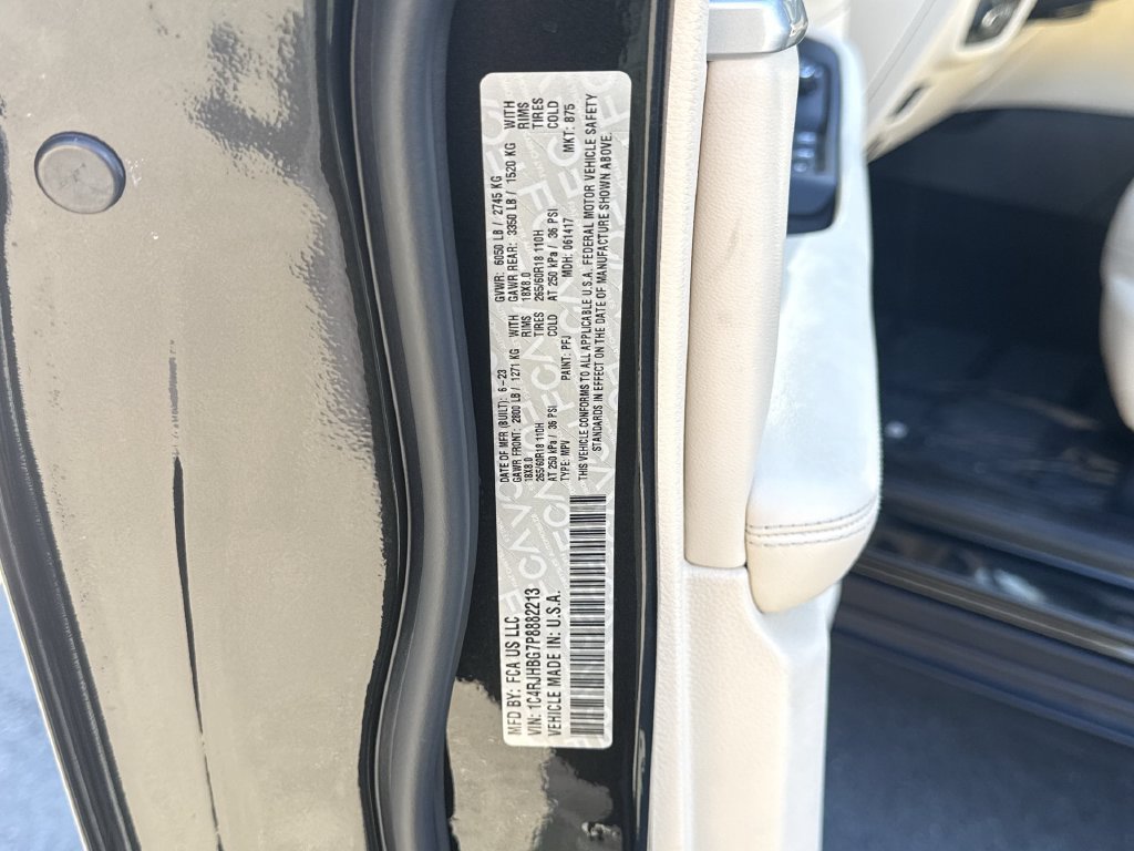 Used 2023 Jeep Grand Cherokee Limited AWD/4WD image 27