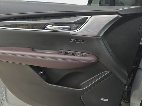 Used 2023 Cadillac XT6 Premium Luxury w/ LPO, Floor Liner Package FWD image 26