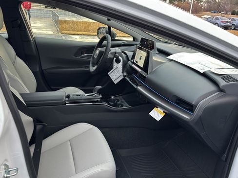 New 2026 Toyota Prius XLE image 10