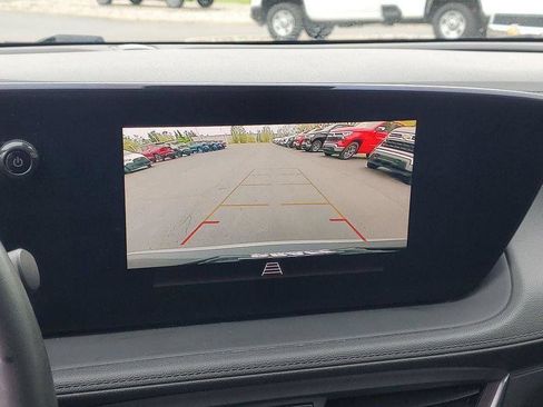 Certified 2024 Buick Encore GX Preferred FWD image 14